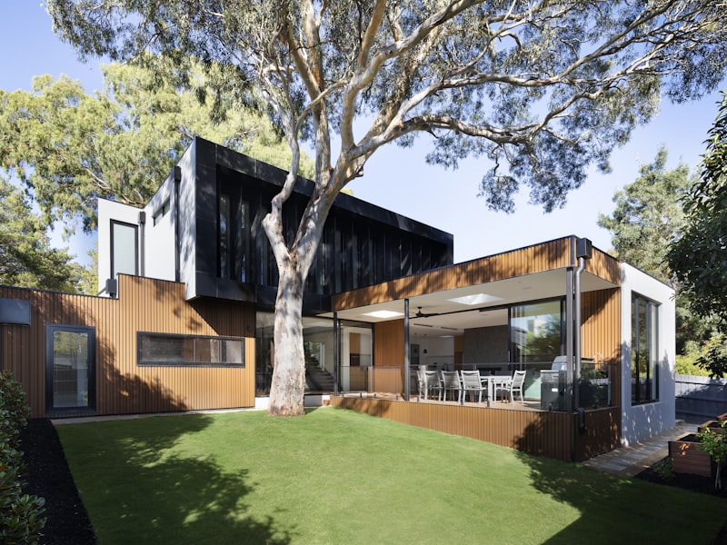 Pergola met lamellen. Amstelveen